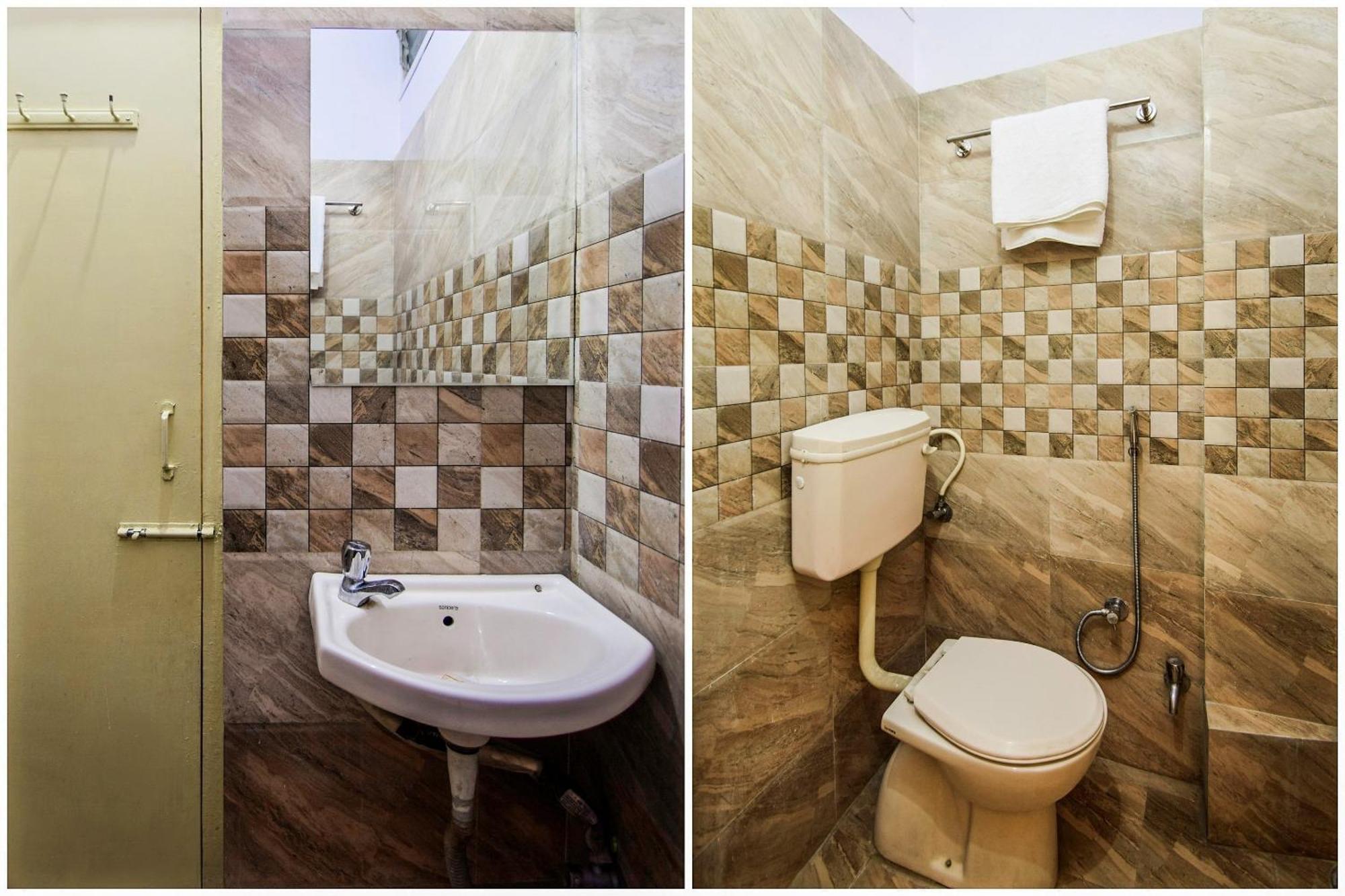 OYO 15212 Hotel Seema Udaipur Buitenkant foto